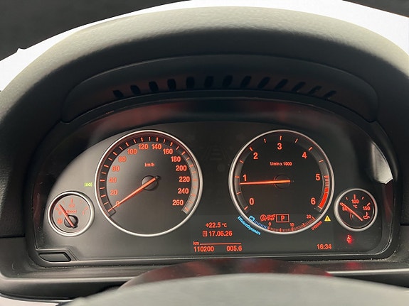 BMW 520d 15 of 29