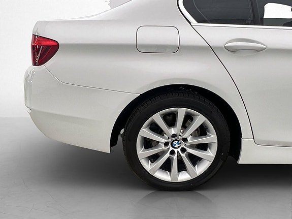 BMW 520d 26 of 29