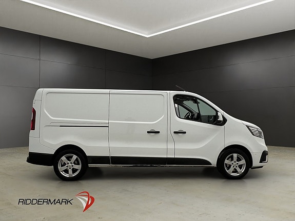 Renault Trafic 2 of 5