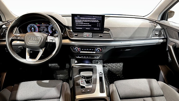 Audi Q5 10 of 21