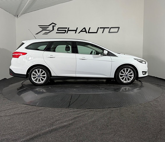 Ford Focus 4 of 19