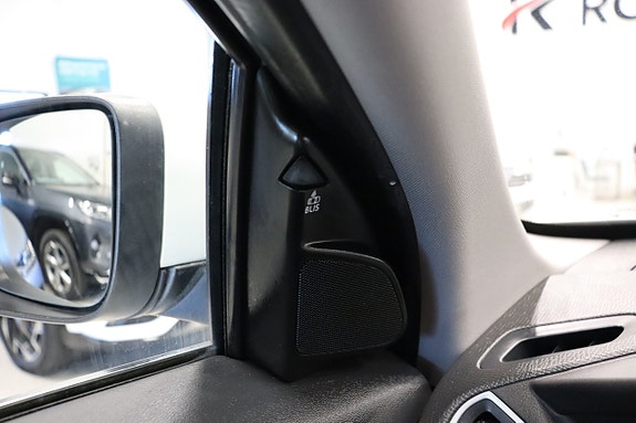 Volvo XC60 28 of 30