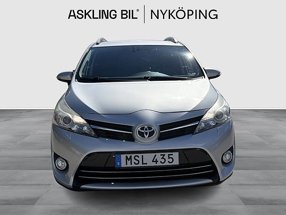 Toyota Verso 5 of 5