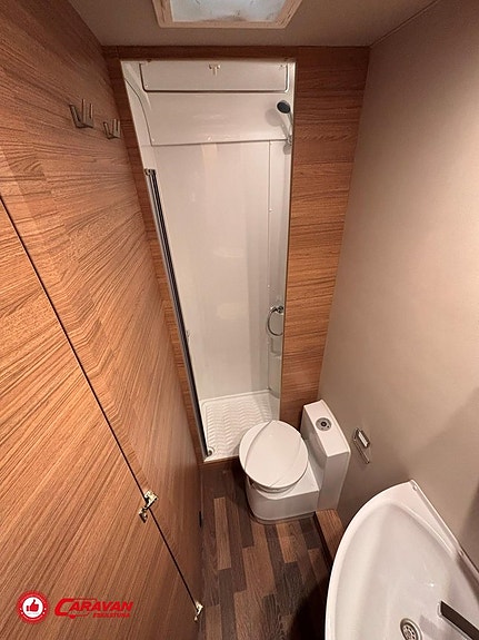 Weinsberg CARA SUITE 650 MF 11 of 24