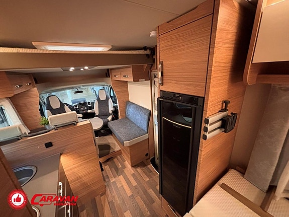 Weinsberg CARA SUITE 650 MF 16 of 24