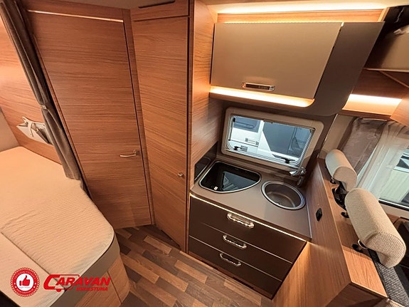 Weinsberg CARA SUITE 650 MF 8 of 24