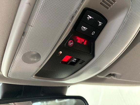Volvo XC60 16 of 20