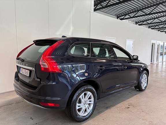 Volvo XC60 3 of 20