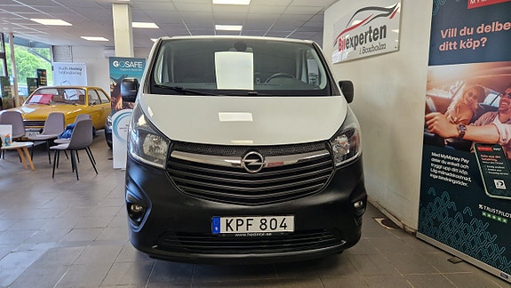 Opel Vivaro 3 of 5