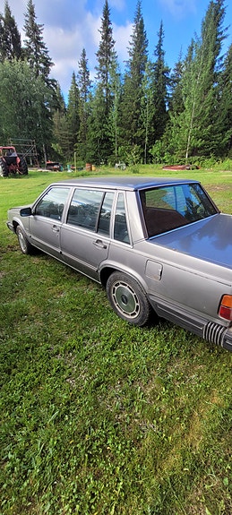 Volvo 760 1984 photo 3