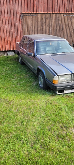 Volvo 760 1984 photo 2