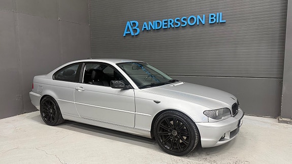 BMW 330Ci 4 of 5