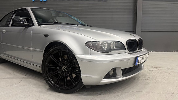 BMW 330Ci 3 of 5