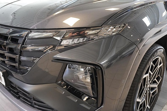 Hyundai Tucson 12 of 30