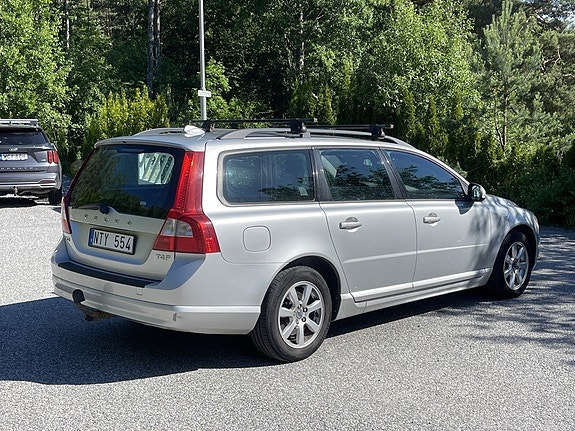 Volvo V70 5 of 5