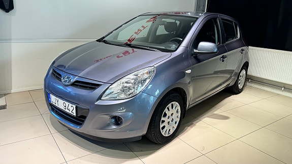 Hyundai i20 3 of 5