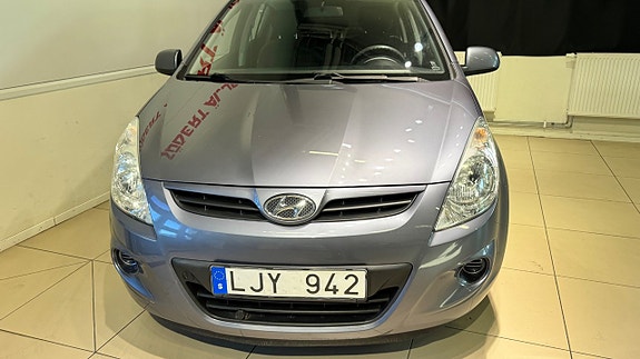 Hyundai i20 4 of 5