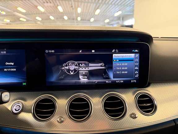 Mercedes-Benz E220 19 of 21