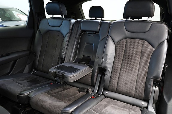 Audi Q7 12 of 26