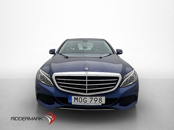 Mercedes-Benz C180 2 of 5