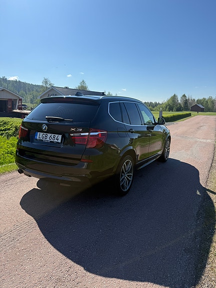 BMW X3 3 of 5