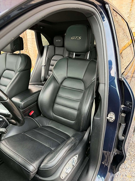 Porsche Macan GTS 5 of 5