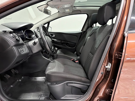 Renault Clio 13 of 26