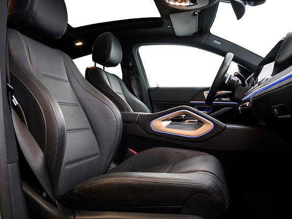 Mercedes-Benz GLE350 de 25 of 28