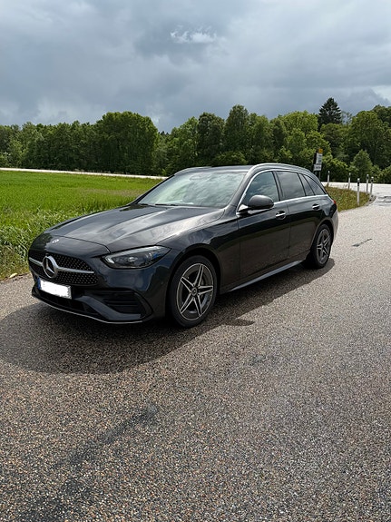 Mercedes-Benz C300 e 3 of 5