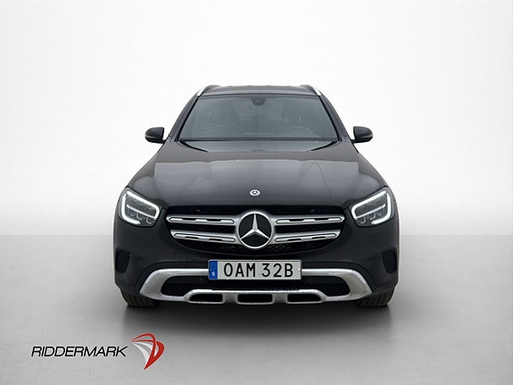 Mercedes-Benz GLC300 e 2 of 5
