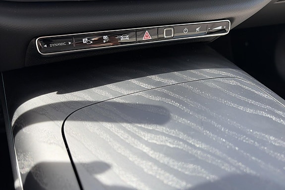 Mercedes-Benz E300 de 20 of 28