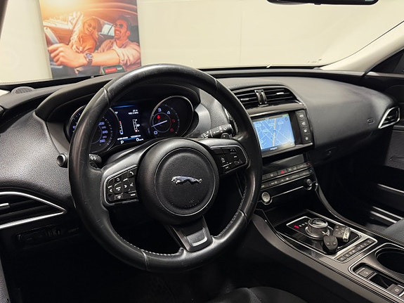 Jaguar XE 25 of 25