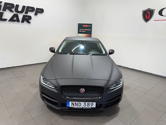 Jaguar XE 7 of 25