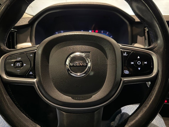 Volvo V90 Cross Country 14 of 21