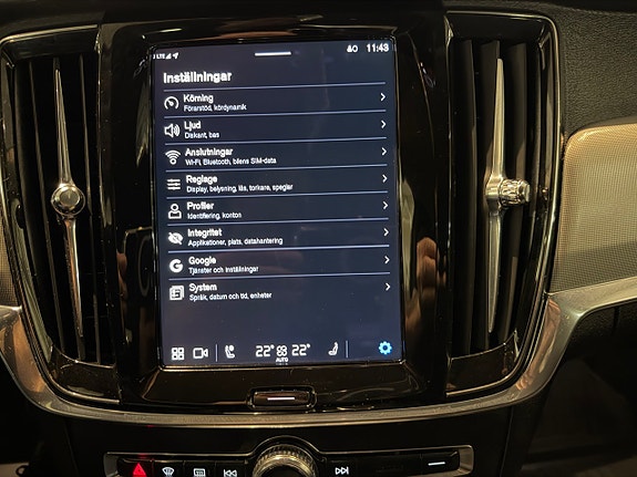 Volvo V90 Cross Country 16 of 21