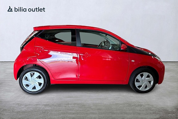 Toyota Aygo 5 of 5