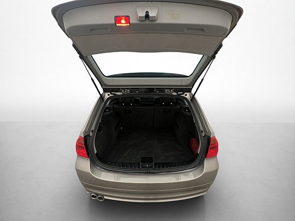 BMW 330d 20 of 30