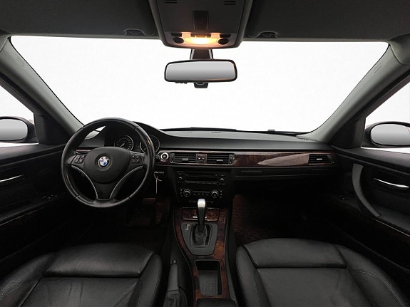 BMW 330d 13 of 30