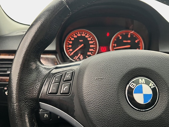 BMW 330d 28 of 30