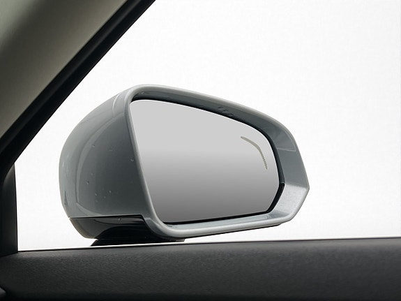 Volvo V90 18 of 30