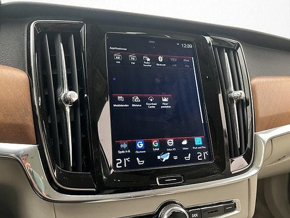 Volvo V90 26 of 30