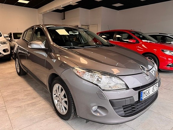 Renault Megane III 5 of 5