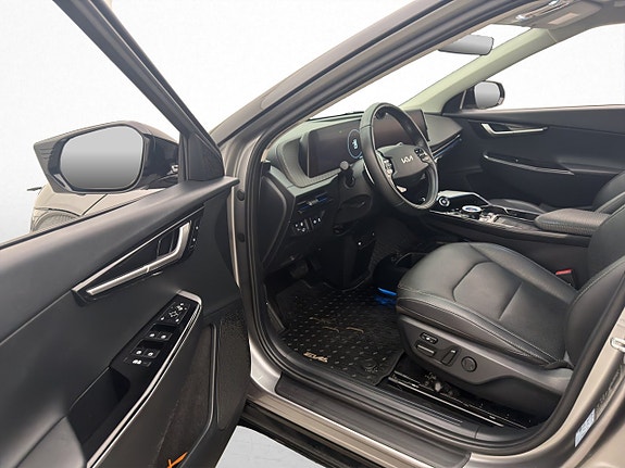 Kia EV6 10 of 30