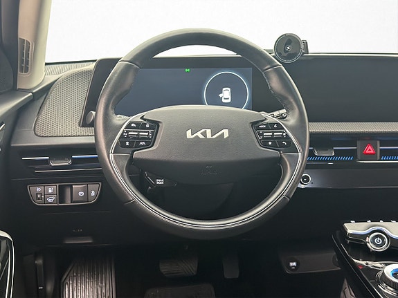Kia EV6 18 of 30