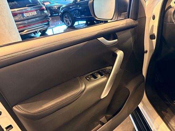 Mercedes-Benz X250 d 16 of 22