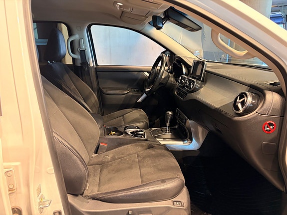 Mercedes-Benz X250 d 3 of 22