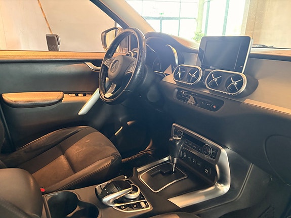 Mercedes-Benz X250 d 5 of 5