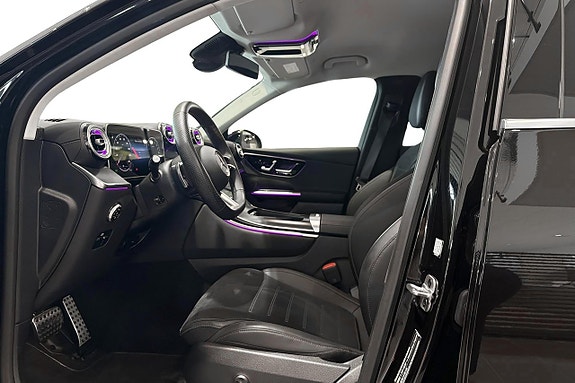 Mercedes-Benz GLC300 de 8 of 14