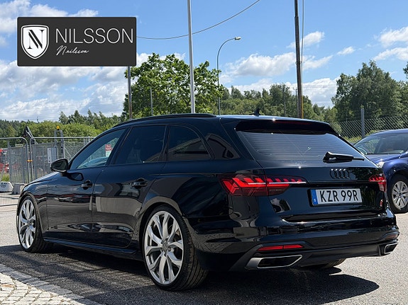 Audi A4 12 of 30
