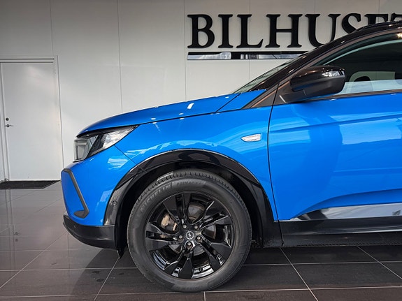 Opel Grandland X 4 of 5